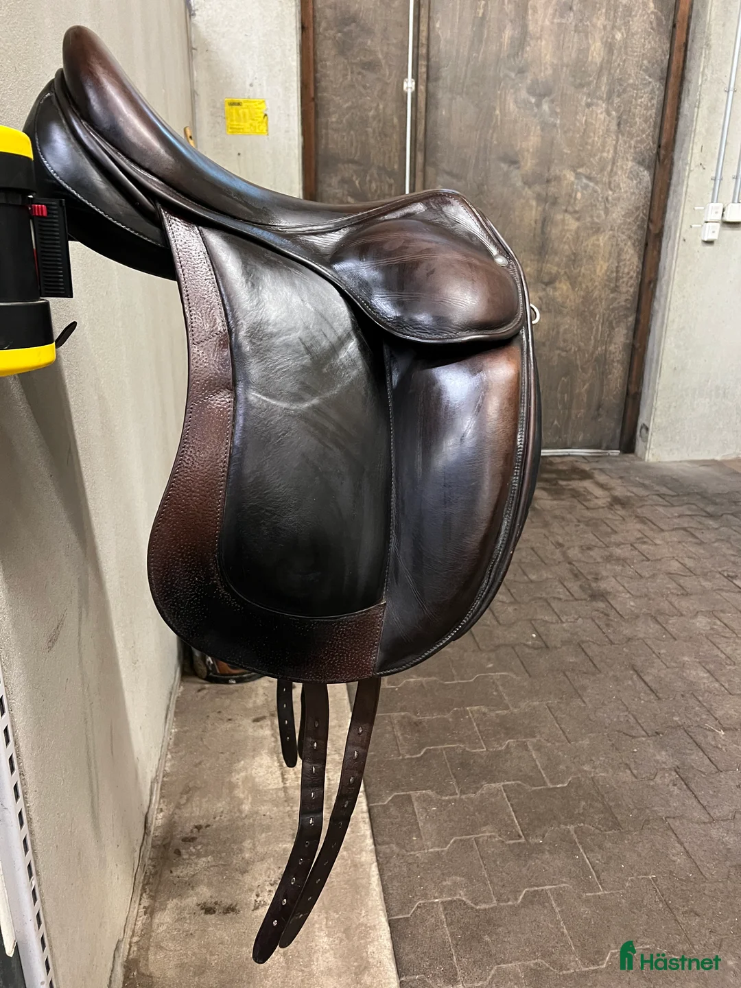 Sadlar hästutrustning till salu: Childeric DI 18” i Hölö - Annons 2