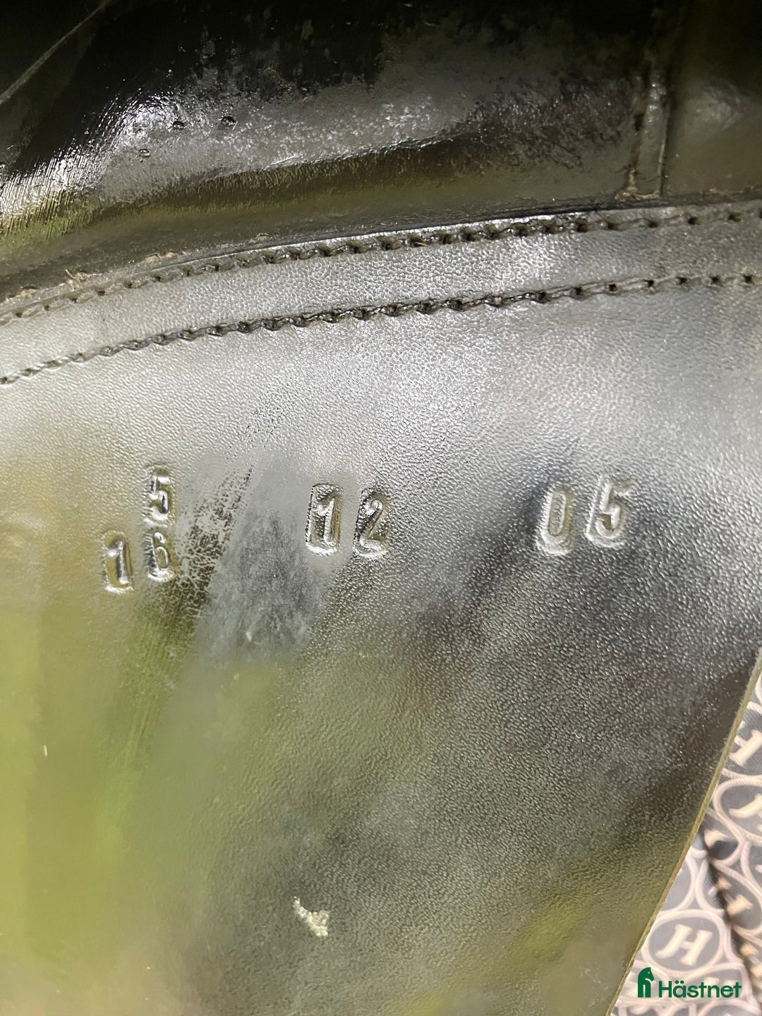 Sadlar hästutrustning till salu: Dressyrsadel Globus click i Hammarö - Annons 3