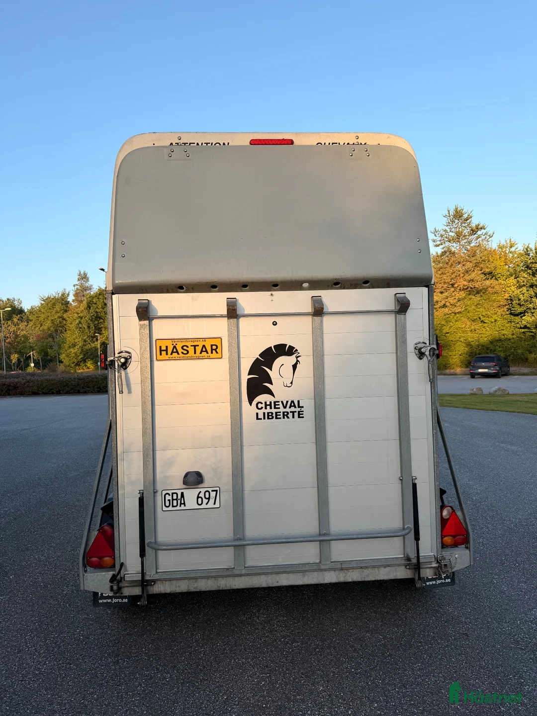 Hästtransporter  fordon & transport till salu: Cheval Liberté - Aluminiumgolv - Nybes  - Annons 2