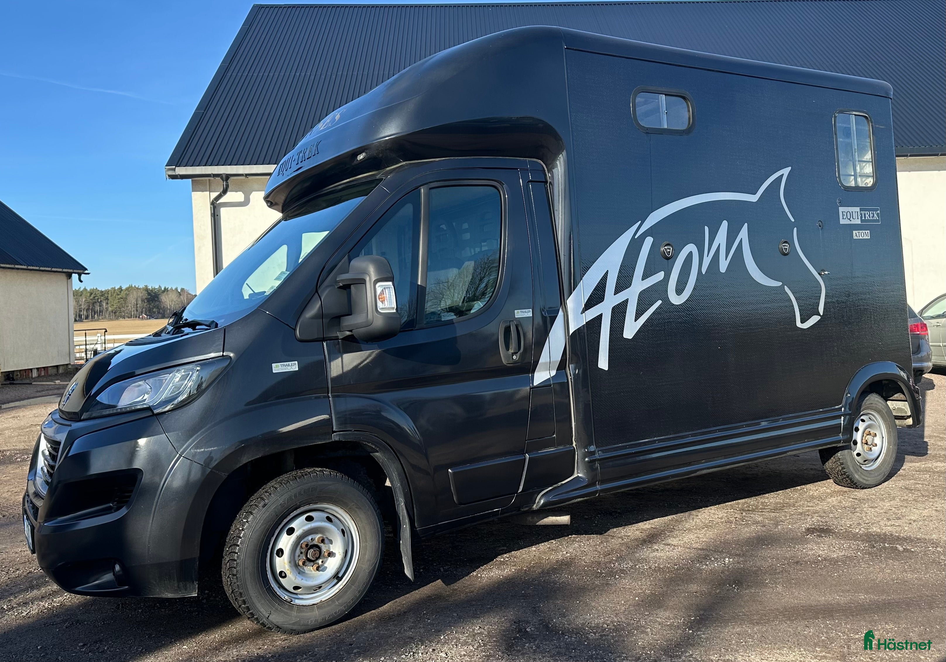 Hästlastbilar  fordon & transport till salu: Pegueot Equitrek Atom - Annons 4