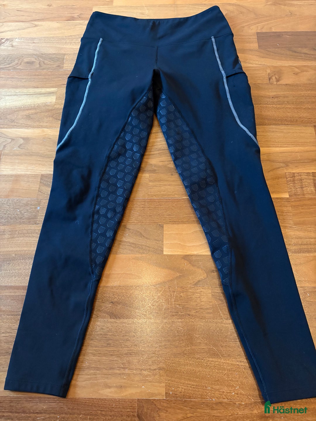 Ridbyxor ryttarutrustning till salu: Maya Delorez vinterfodrade i Västerhaninge - Annons 1