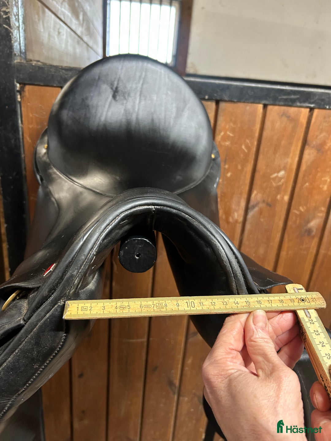 Sadlar hästutrustning till salu: Albion Dressyr Sadel i Frillesås - Annons 7