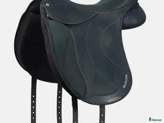 Sadlar hästutrustning Dressyrsadel WintecLite D´Lux | 17".. i Värnamo - Annons 20