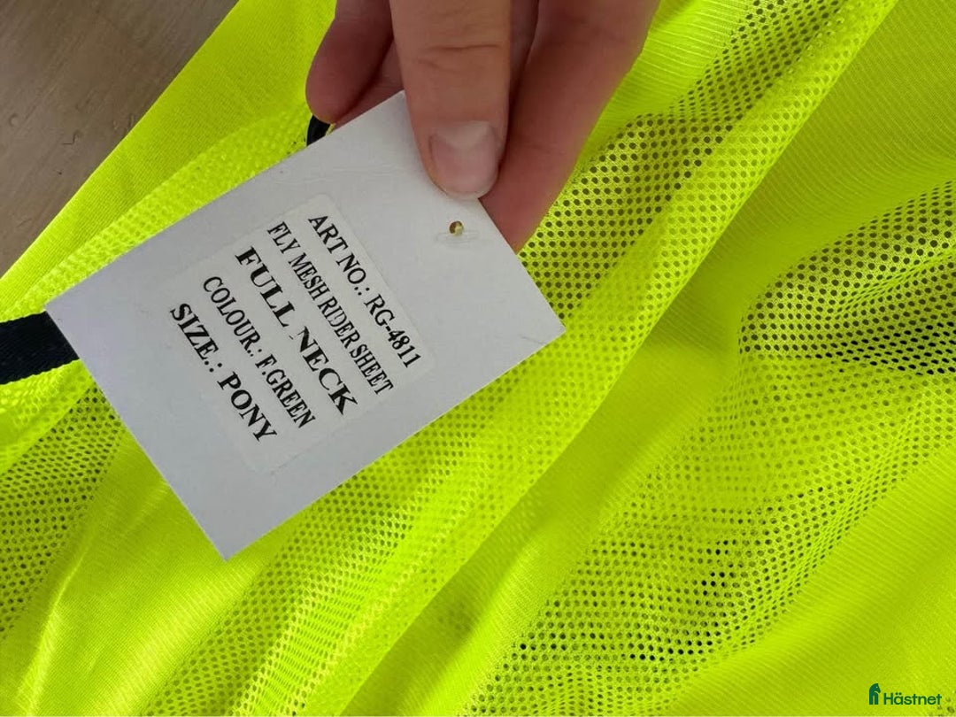 Täcken hästutrustning till salu: Ridflugtäcke storlek pony i Klippan - Annons 4