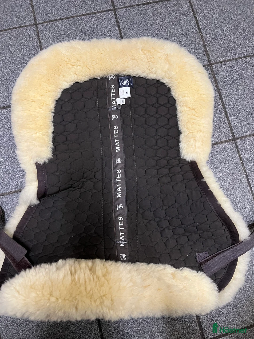 Schabrak & Vojlockar hästutrustning till salu: Mattes padd i Åkersberga - Annons 1