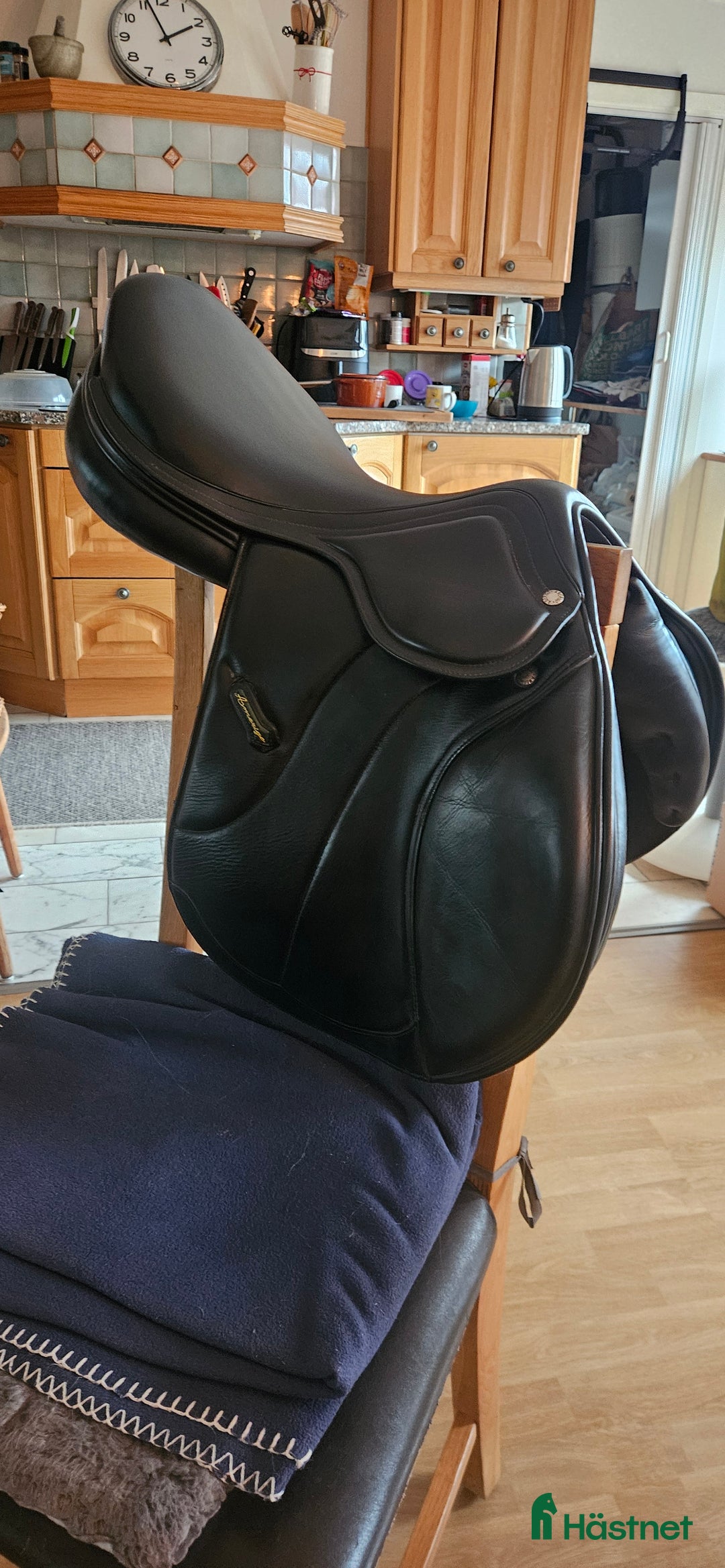 Sadlar hästutrustning till salu: Amerigo jump special. i Brottby - Annons 1