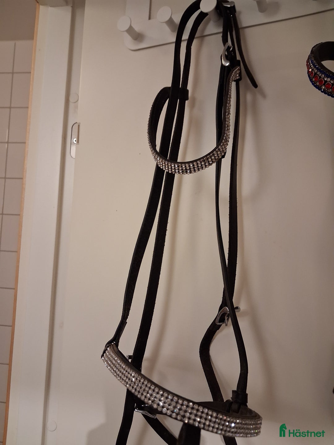 Träns hästutrustning till salu: Träns med bling i Uppsala - Annons 2