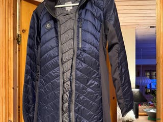 Jackor & Kavajer ryttarutrustning till salu: Uhip wool hybrid liner coat i Uddevalla - Annons 2