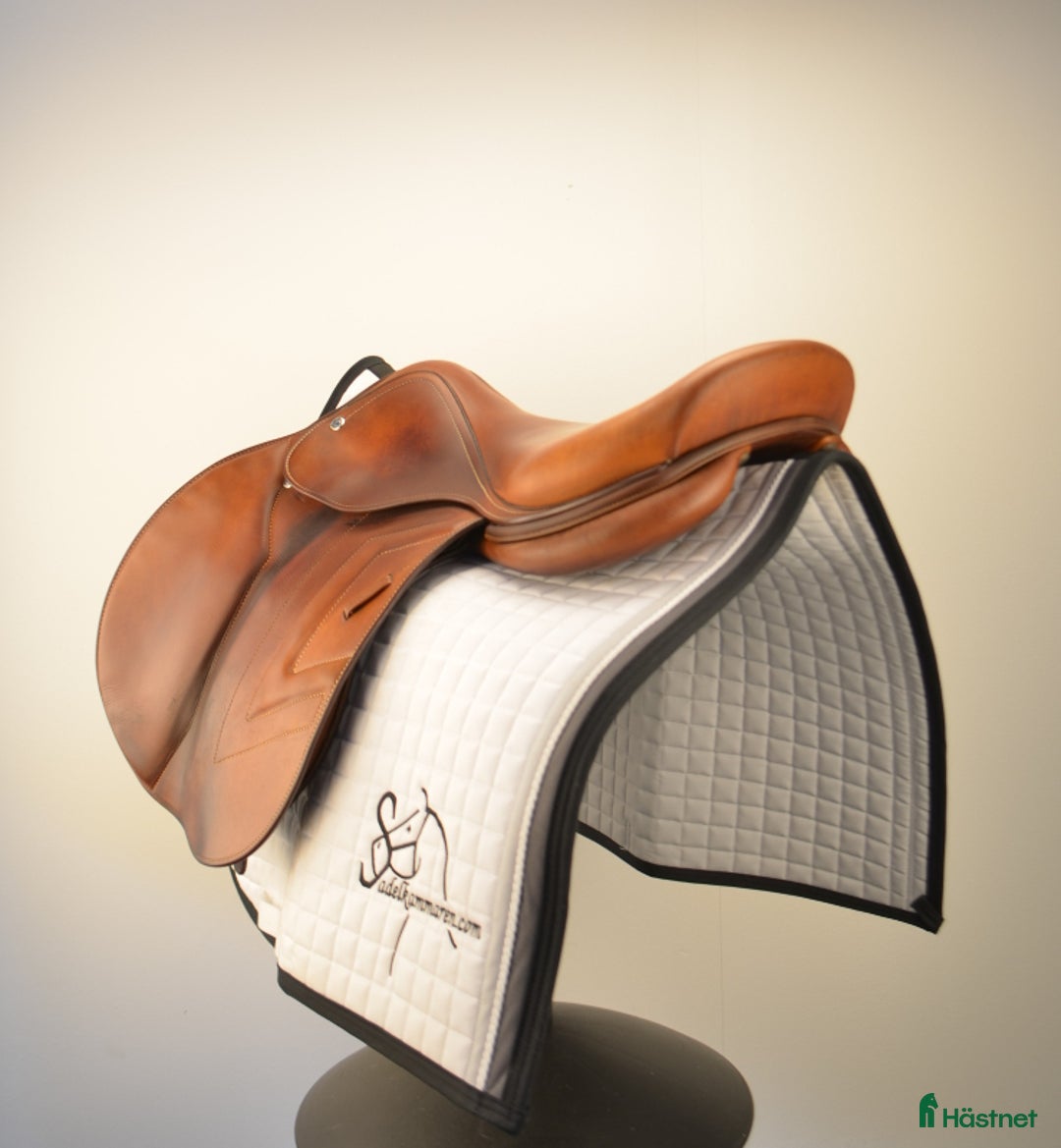 Sadlar hästutrustning till salu: Renaissance F2 D i Sparsör - Annons 2