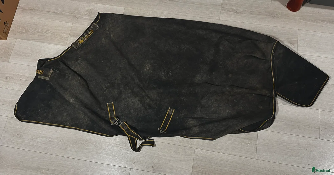 Täcken hästutrustning till salu: Bucas Irish light 50g 125 i Billeberga - Annons 3