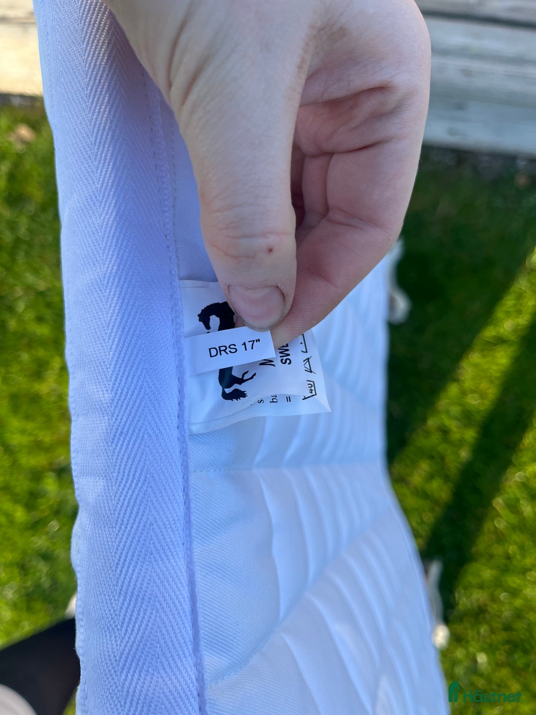 Schabrak & Vojlockar hästutrustning till salu: Mias RS Dressyrschabrak 17” i Linghem - Annons 4