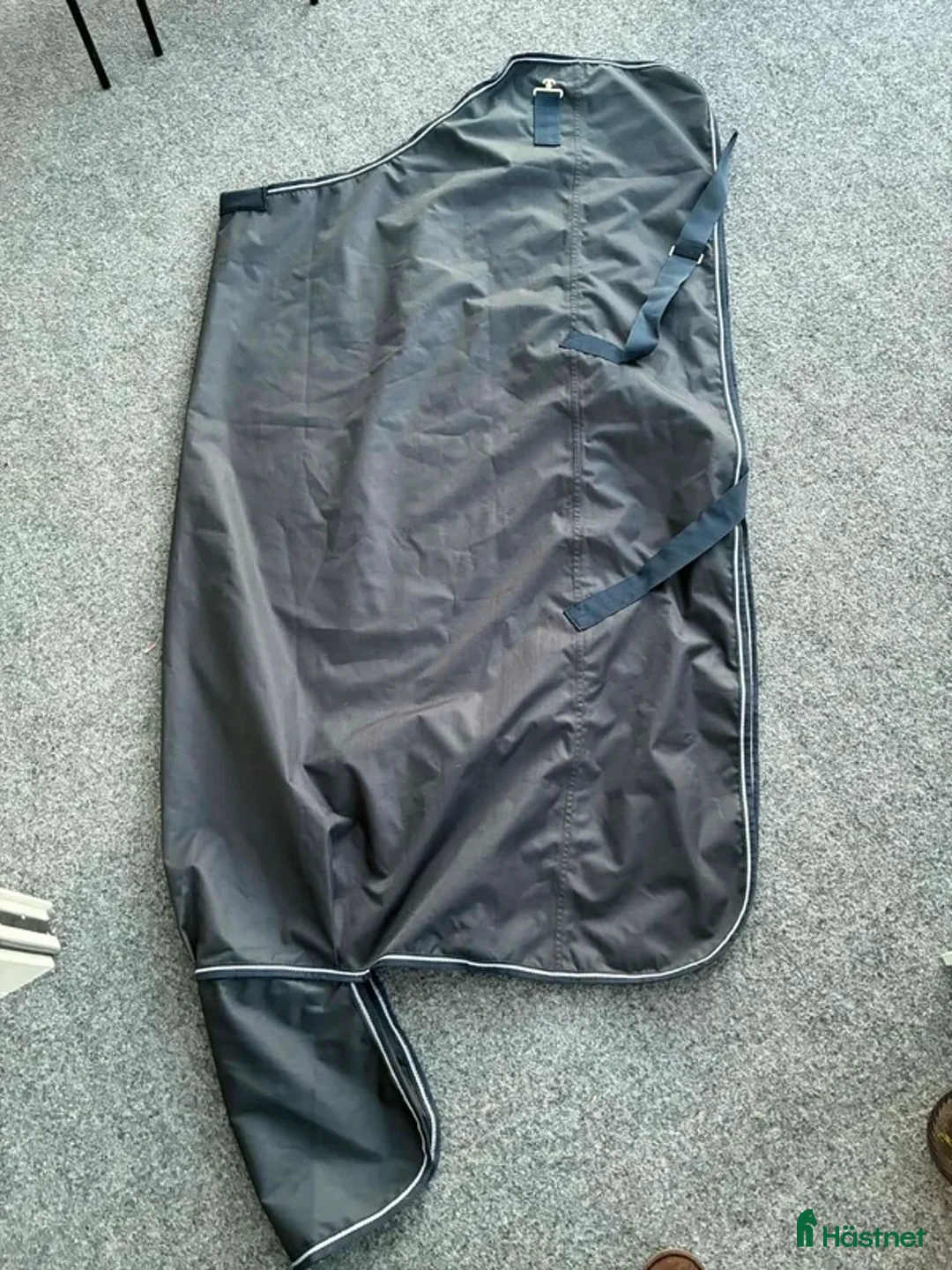 Täcken hästutrustning till salu: Orkan regntäcke 0g – passar D-ponny (ca 135) - Annons 3