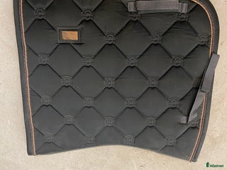 Schabrak & Vojlockar hästutrustning till salu: Es schabrak, full i Bergsjö - Annons 22