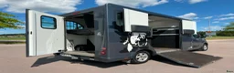 Hästlastbilar  fordon & transport till salu: Theault 5 sits Automat  - Annons 7