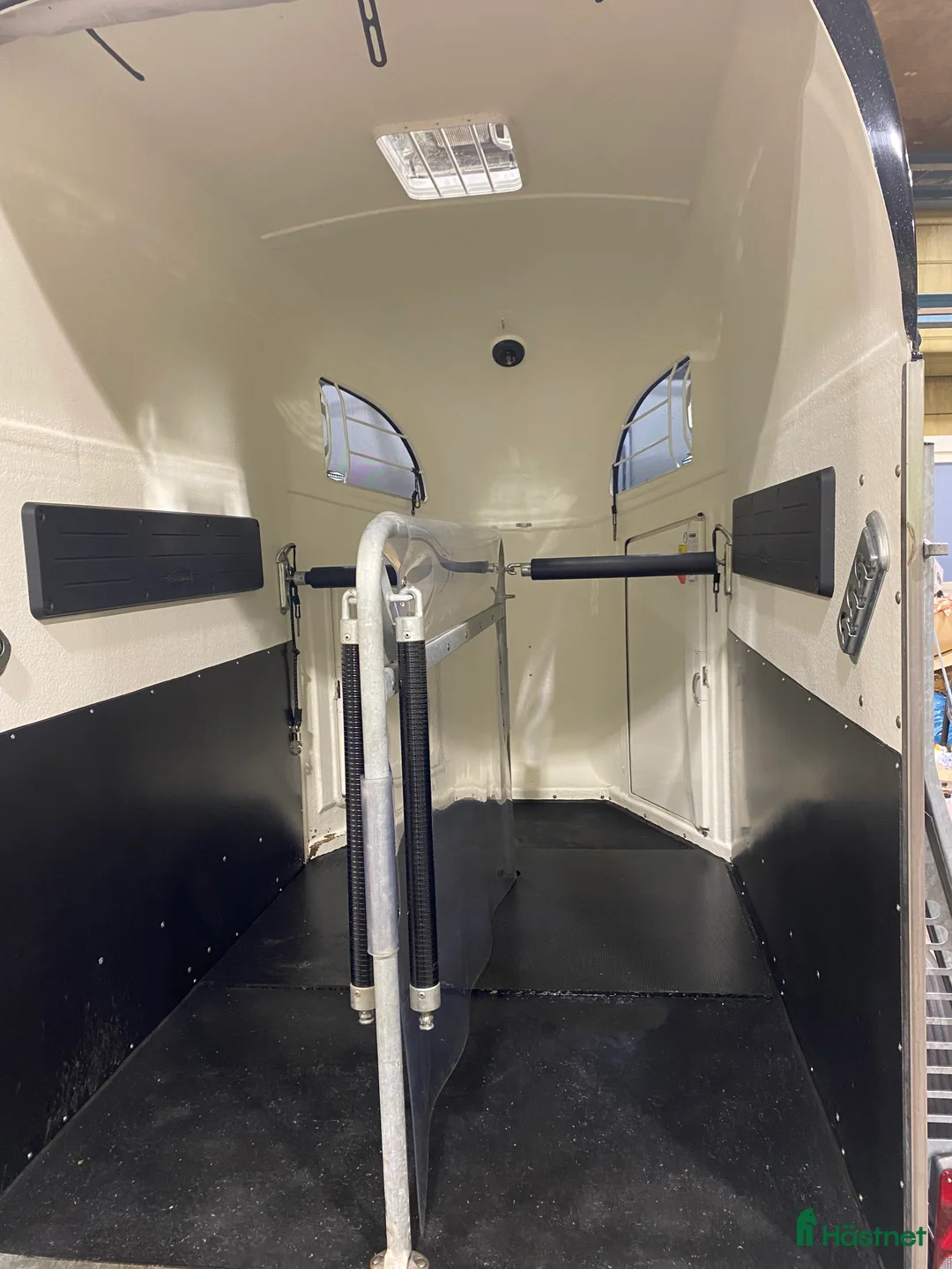 Hästtransporter  fordon & transport till salu: Böckman Comfort - nyskick momsad!  i Sundsvall - Annons 5