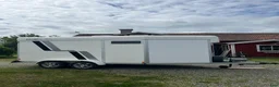 Hästtransporter  fordon & transport till salu: Fint tävlings/meetingsläp med hög lastvikt - Annons 1