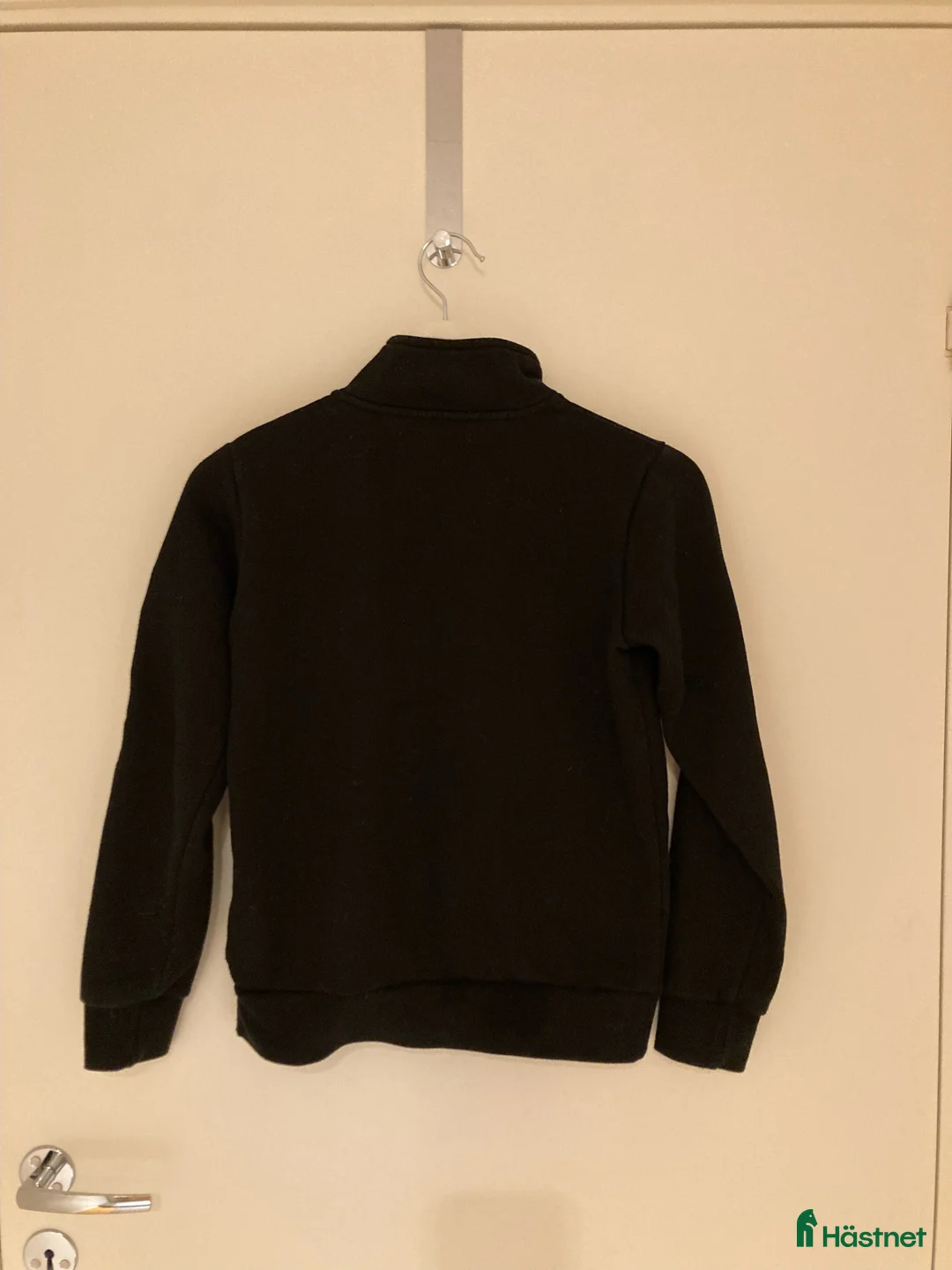 Övrigt Ridkläder ryttarutrustning till salu: Tröja med tryck på armen i Kungälv - Annons 2