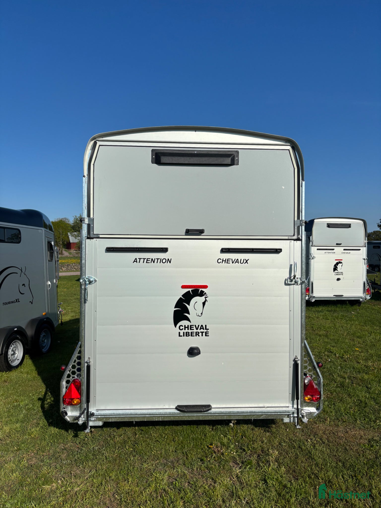 Hästtransporter  fordon & transport till salu: Cheval Touring Country  - Annons 4