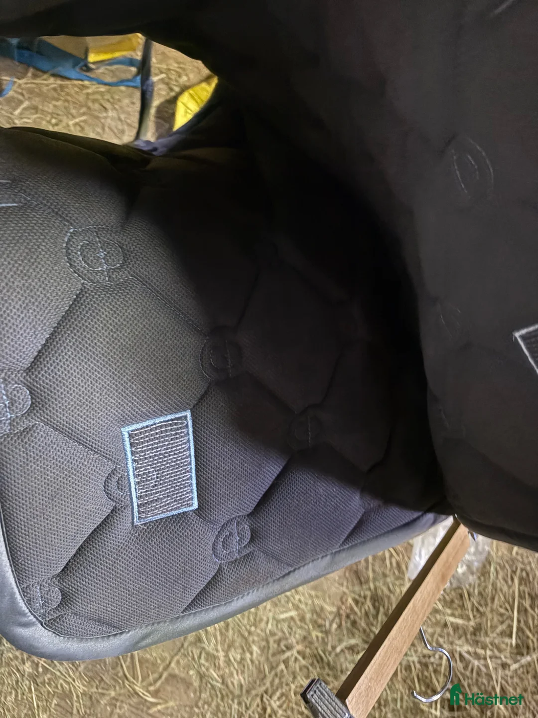 Schabrak & Vojlockar hästutrustning till salu: Es schabrak🌸 - Annons 3