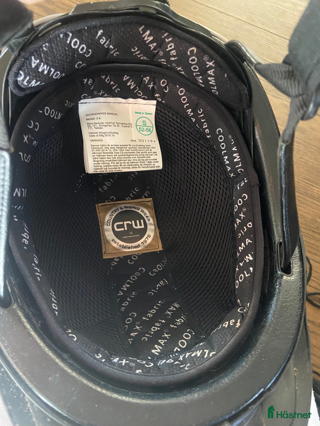 Hjälmar ryttarutrustning till salu: Ridhjälm i bra skick i Varberg - Annons 4