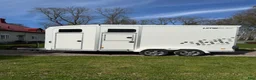 Hästtransporter  fordon & transport till salu: Umesläp B60 2019 - Annons 1