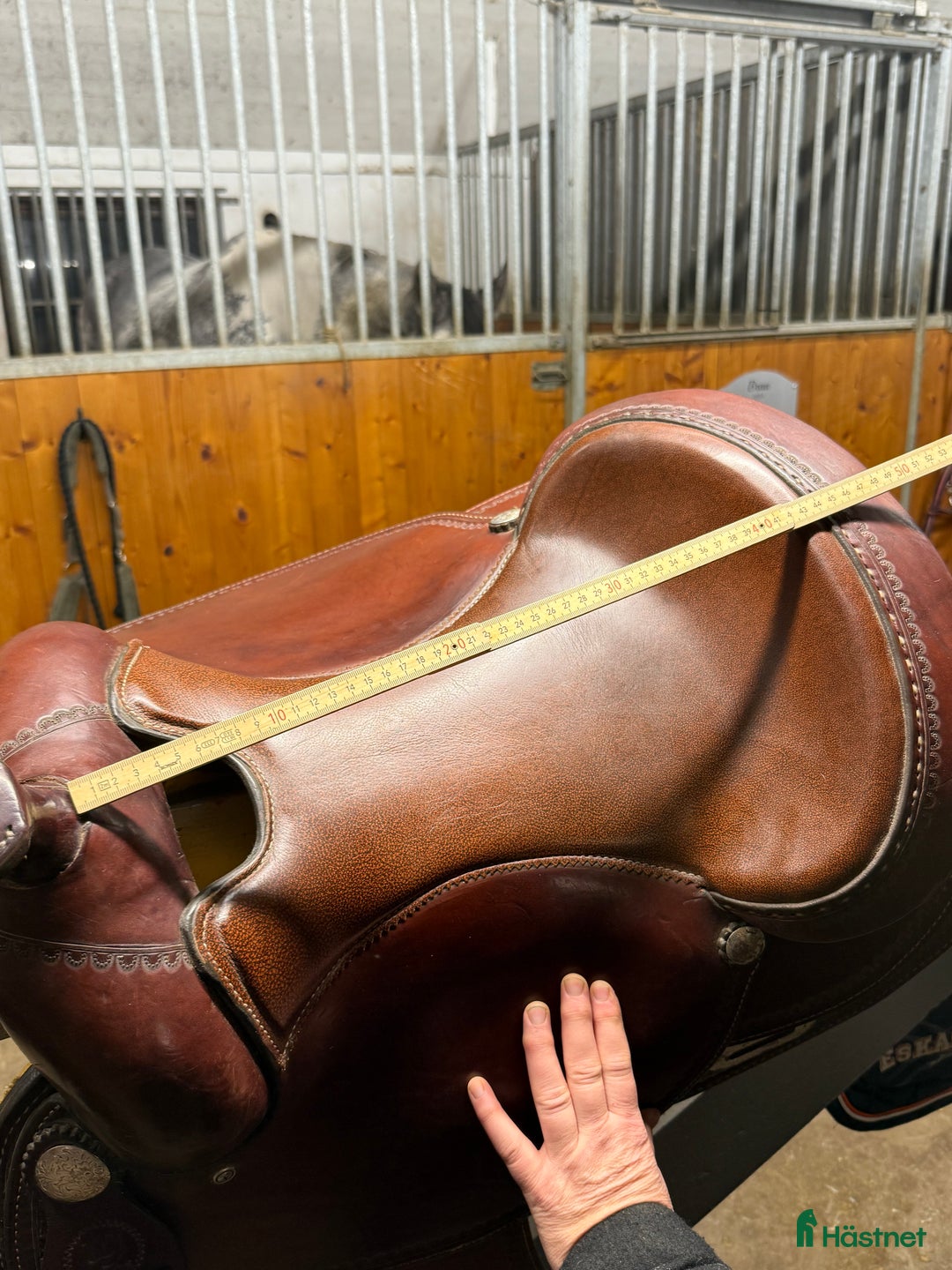 Sadlar hästutrustning till salu: Tom Gus sadel  i Alingsås - Annons 5