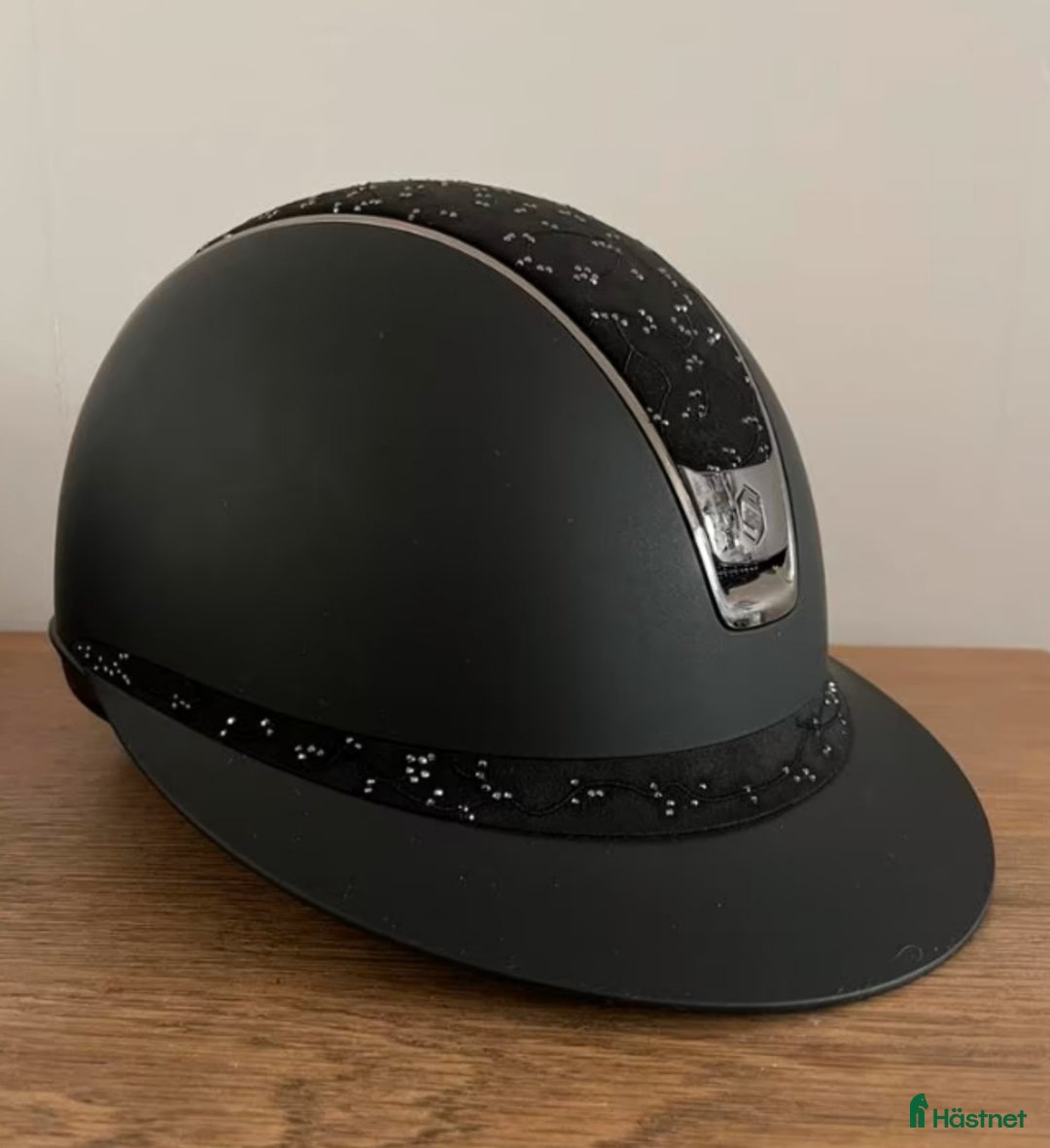 Hjälmar ryttarutrustning till salu: Miss Shield 2.0 M i Vansbro - Annons 3