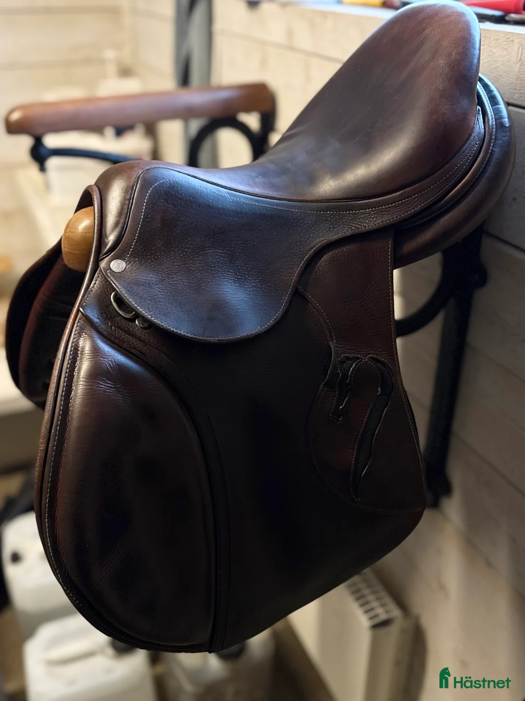 Sadlar hästutrustning till salu: Antarés sadel  - Annons 2