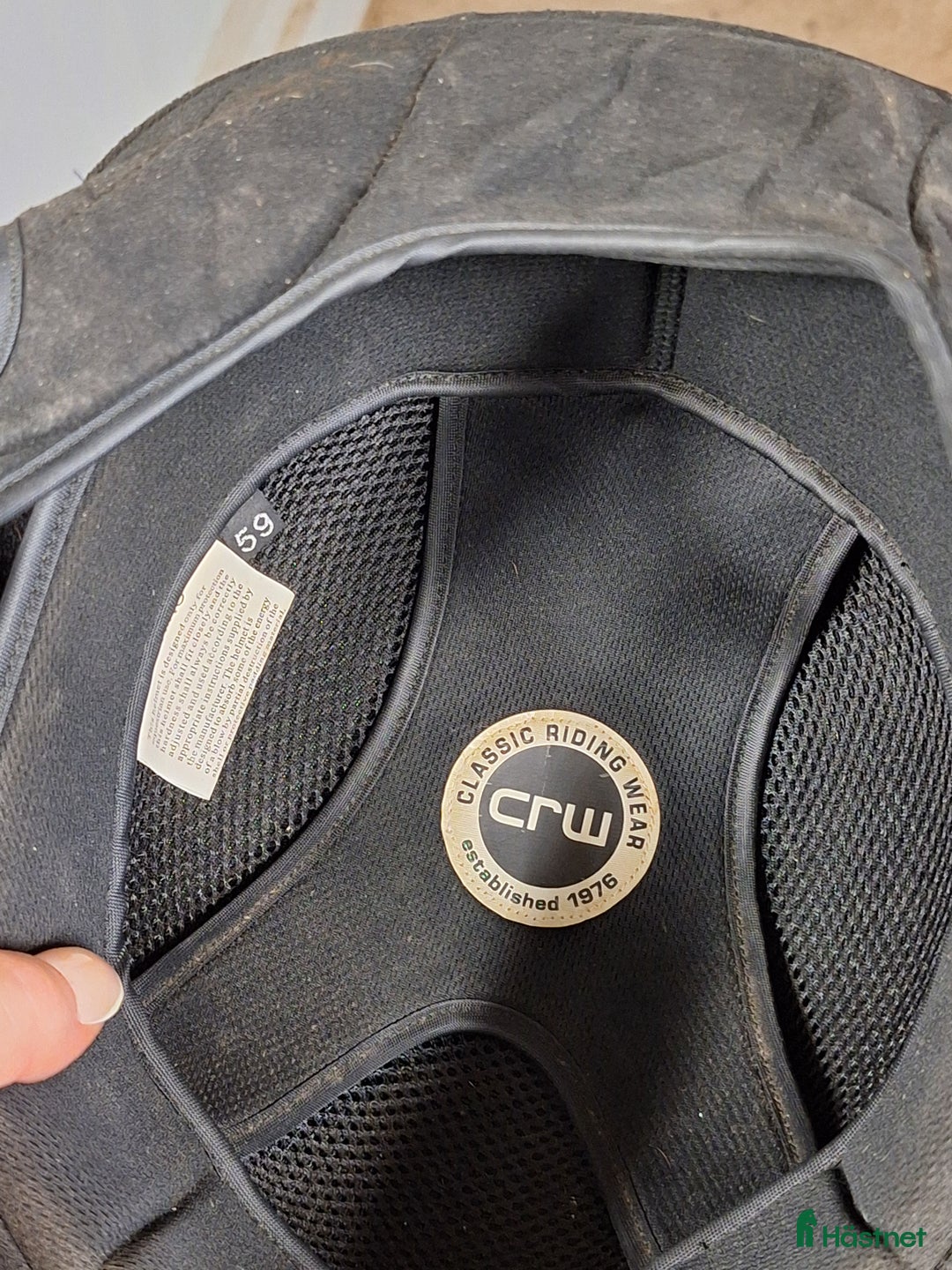 Hjälmar ryttarutrustning till salu: Ridhjälm i Sturkö - Annons 4