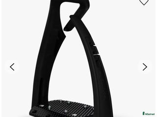 Stigbyglar hästutrustning till salu: Sökes freejump svarta soft up PRO i Gällivare - Annons 3