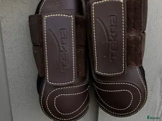 Benskydd hästutrustning till salu: Superfina senskydd i Kalix - Annons 4