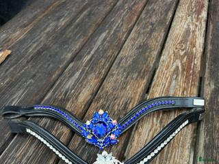 Övrig Hästutrustning hästutrustning till salu: Divoyh pannband i Lidingö - Annons 6