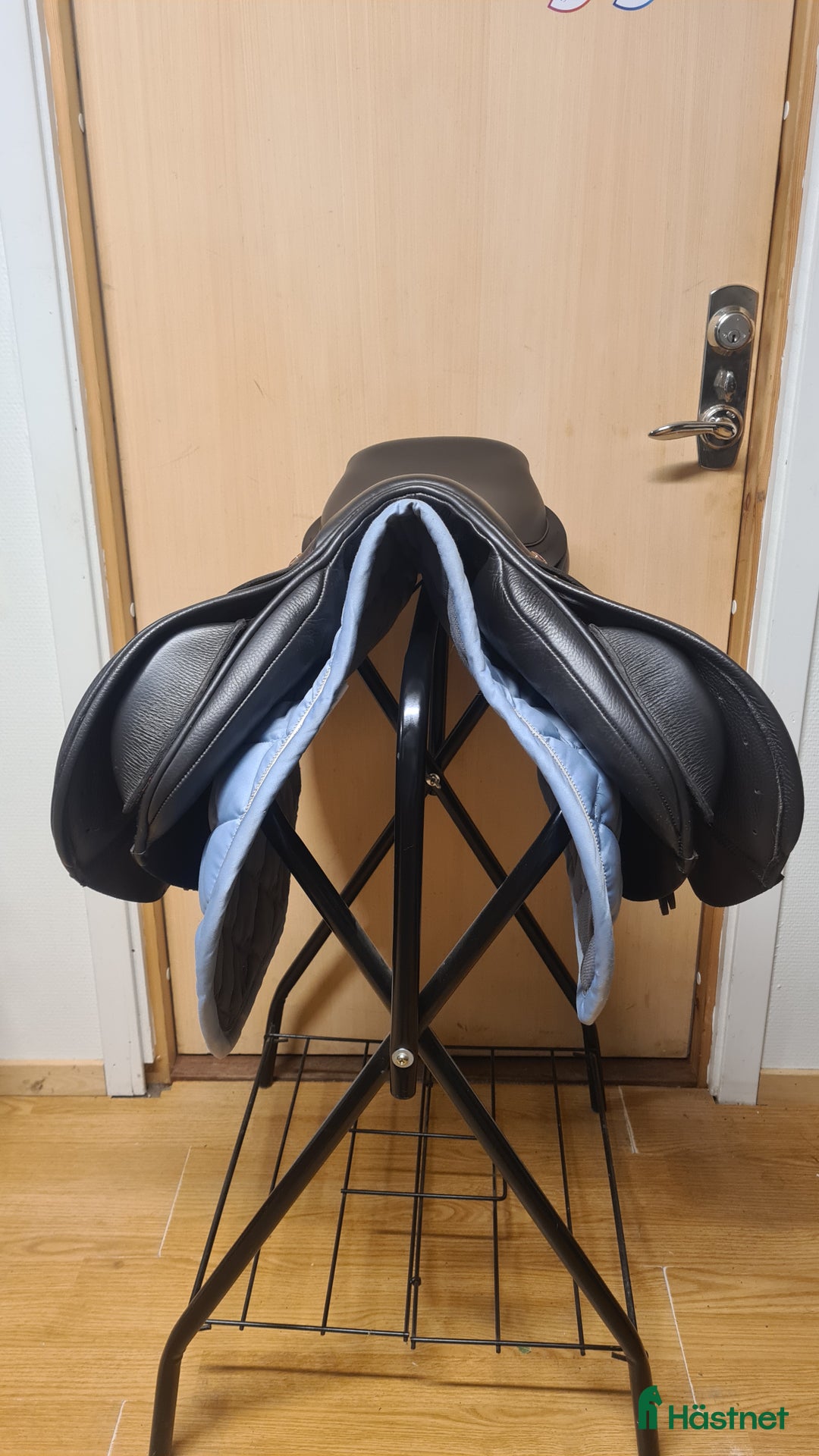 Sadlar hästutrustning till salu: Albion Adjusta  Kontrol i Hamneda - Annons 4