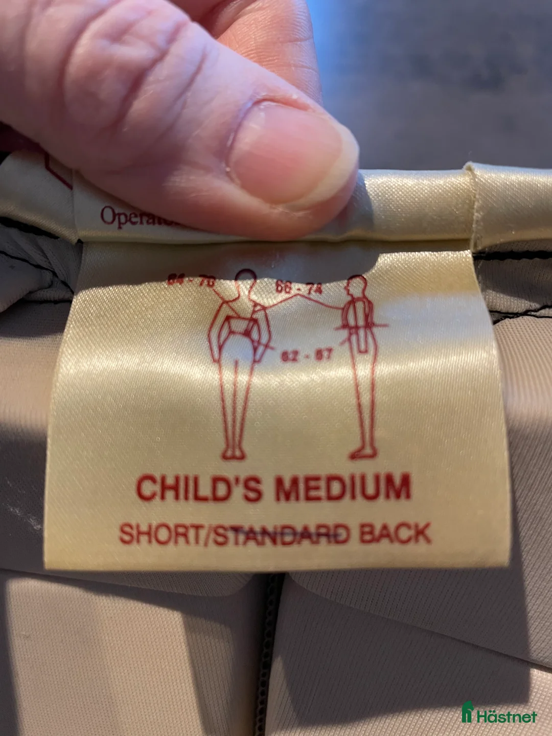 Säkerhetsvästar ryttarutrustning till salu: Racesafe - Annons 2