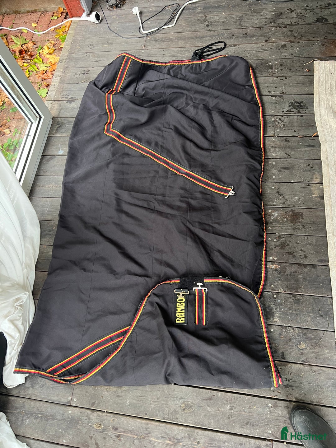 Täcken hästutrustning till salu: HW täcken i Enköping - Annons 9