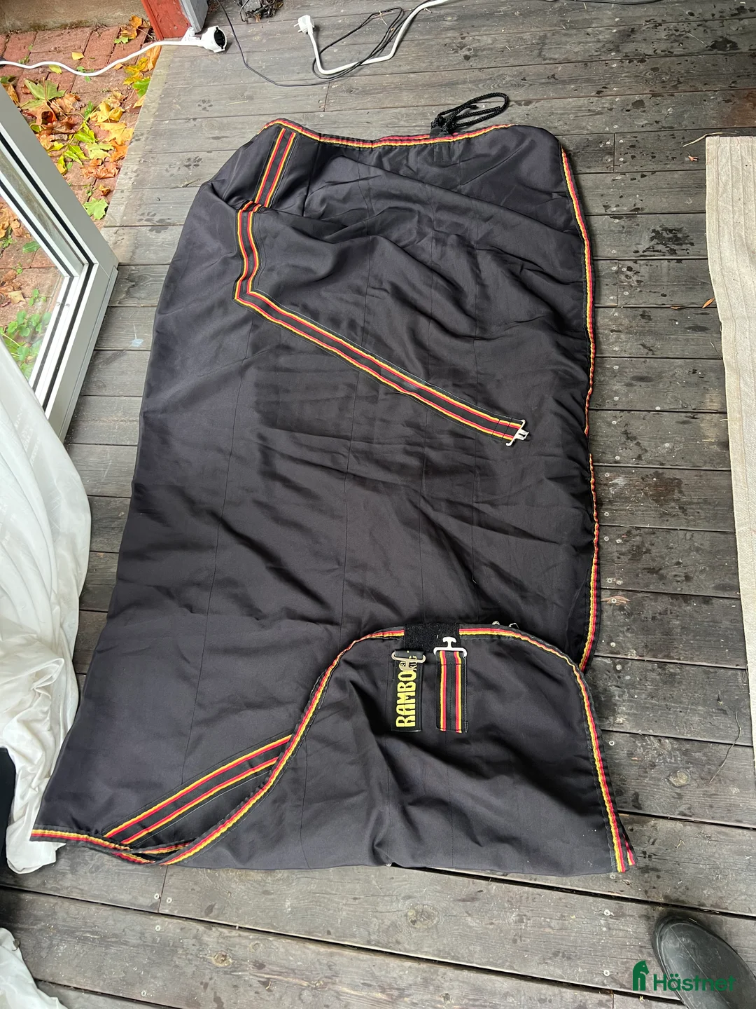 Täcken hästutrustning till salu: HW täcken i Enköping - Annons 9