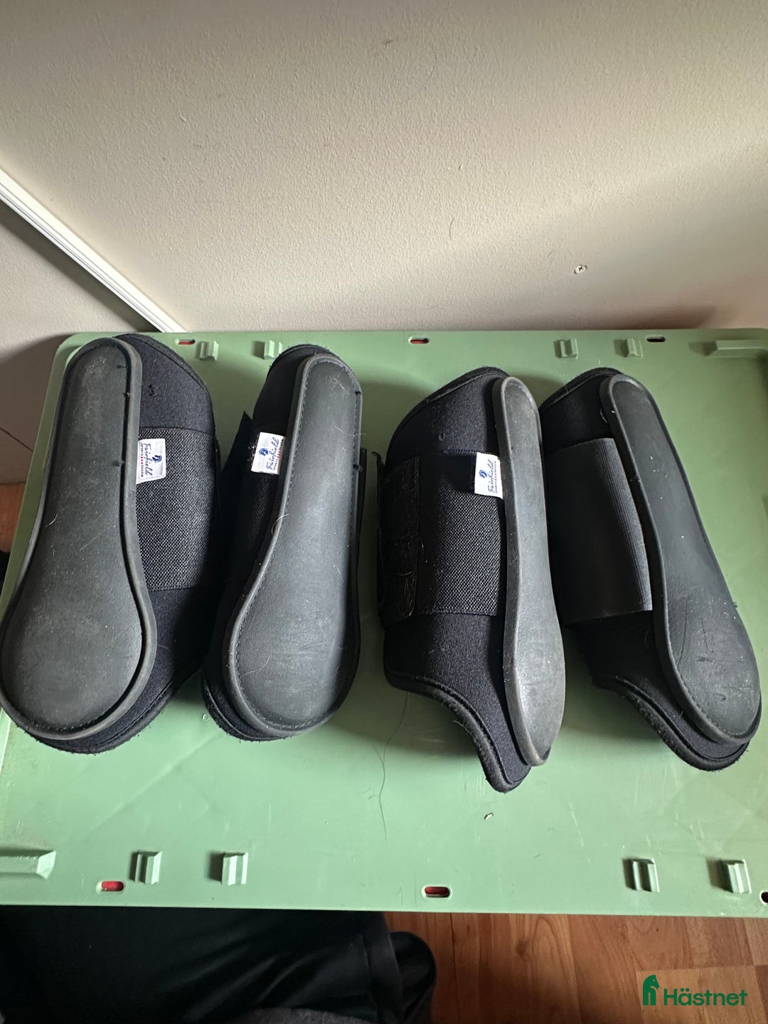 Benskydd hästutrustning till salu: Benskydd Fairfield i Perstorp - Annons 2