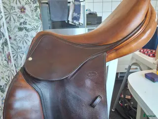 Sadlar hästutrustning Brun Devoucoux hoppsadel - Annons 15