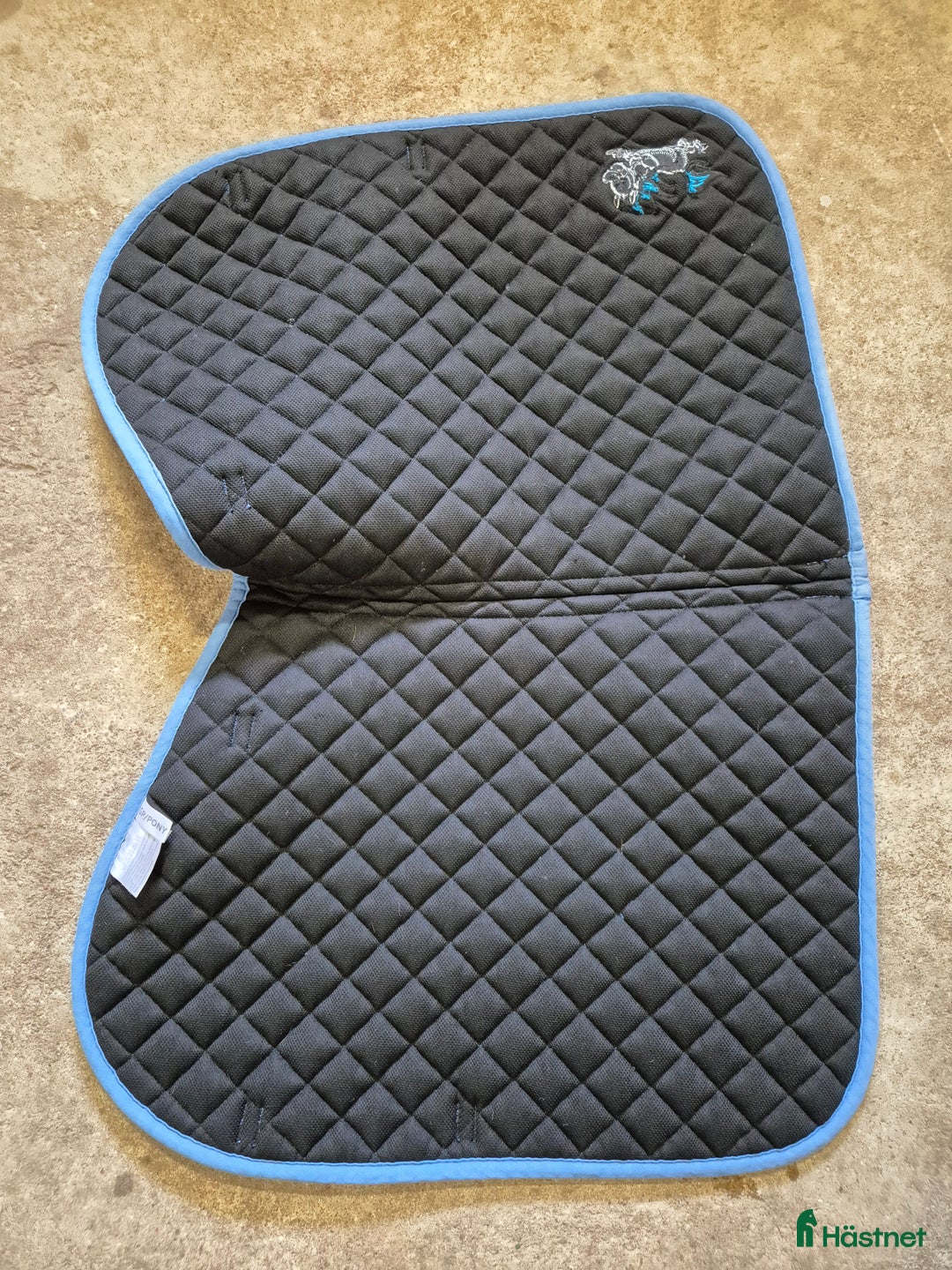 Schabrak & Vojlockar hästutrustning till salu: Mulle schabrak i Strömsnäsbruk - Annons 2