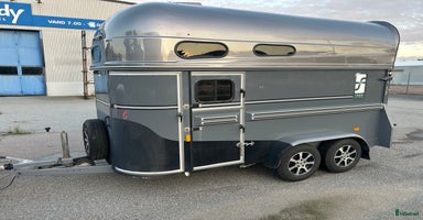 Hästtransporter  fordon & transport till salu i Teckomatorp - Annons 11