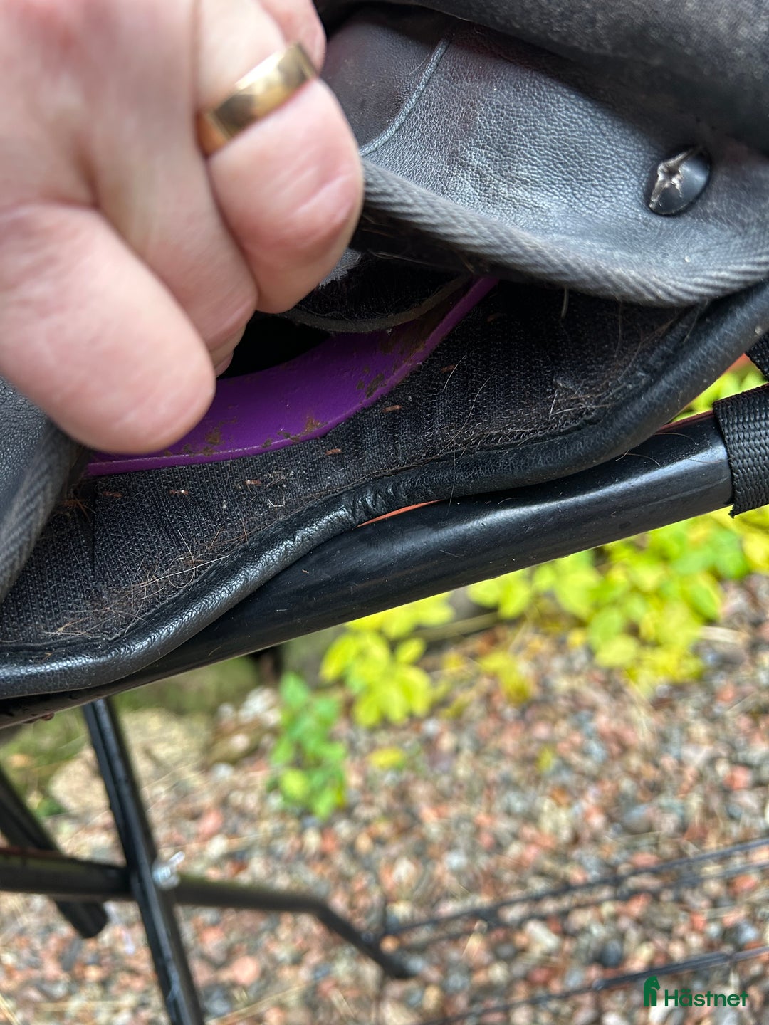 Sadlar hästutrustning till salu: Sadel för den breda hästen i Ilsbo - Annons 5