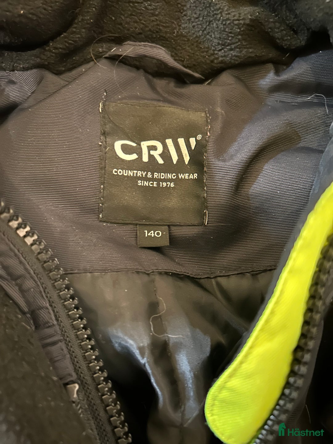 Övrigt Ridkläder ryttarutrustning till salu: Ridoverall och ridkappa  i Åkersberga - Annons 2