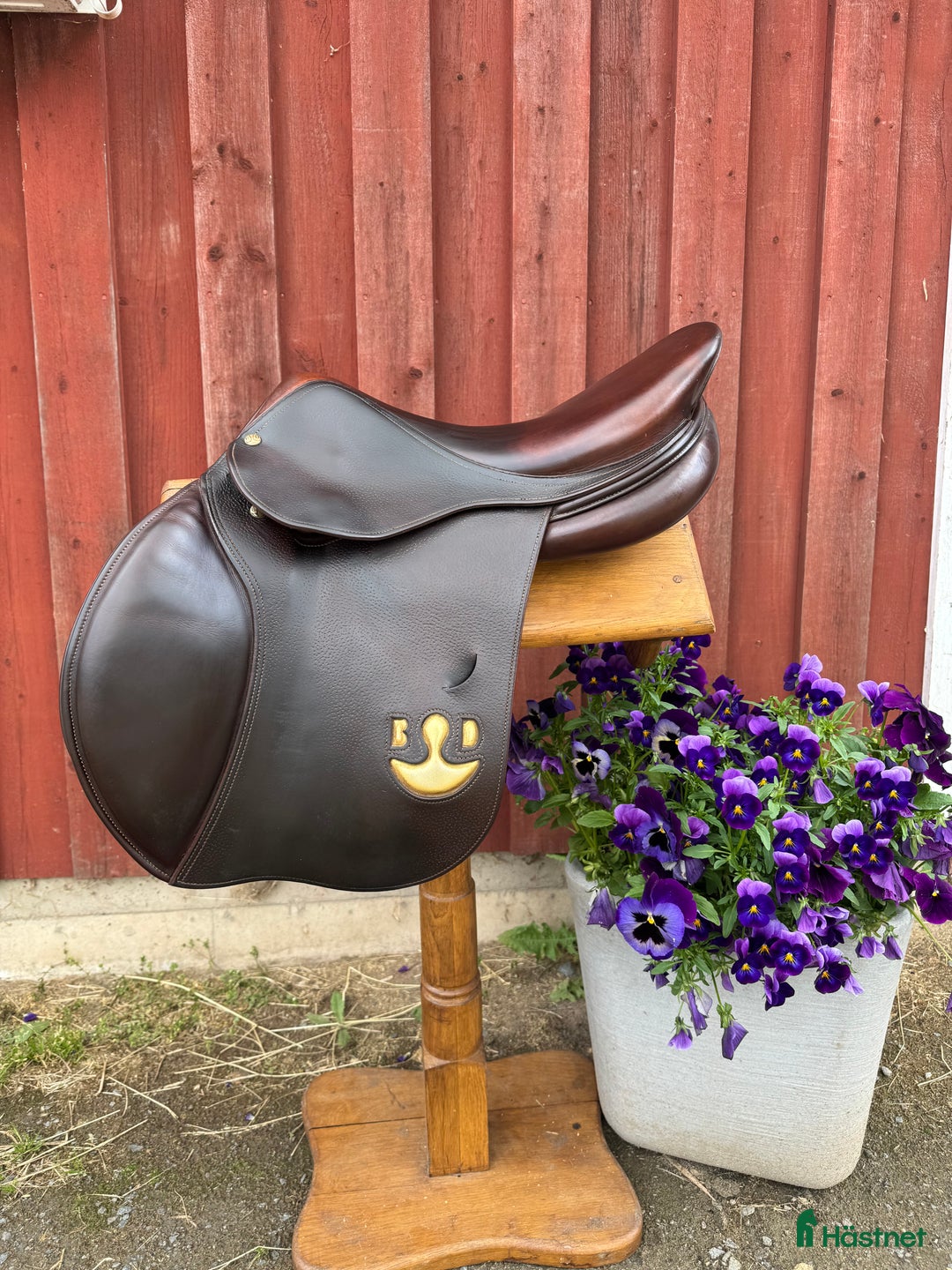 Sadlar hästutrustning till salu: Sadelprovning Bruno Delgrange  i Sandhem - Annons 3