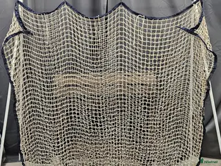 Stallinredning, stängsel & gård övrig utrustning till salu: Småmaskigt hönät i Gällivare - Annons 2