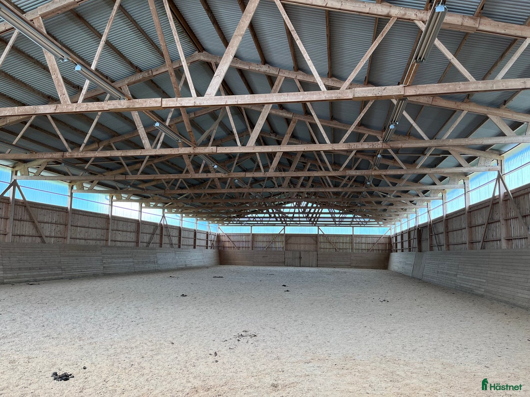  hästgårdar till salu: Uthyres ridanläggning i Floby - Annons 2