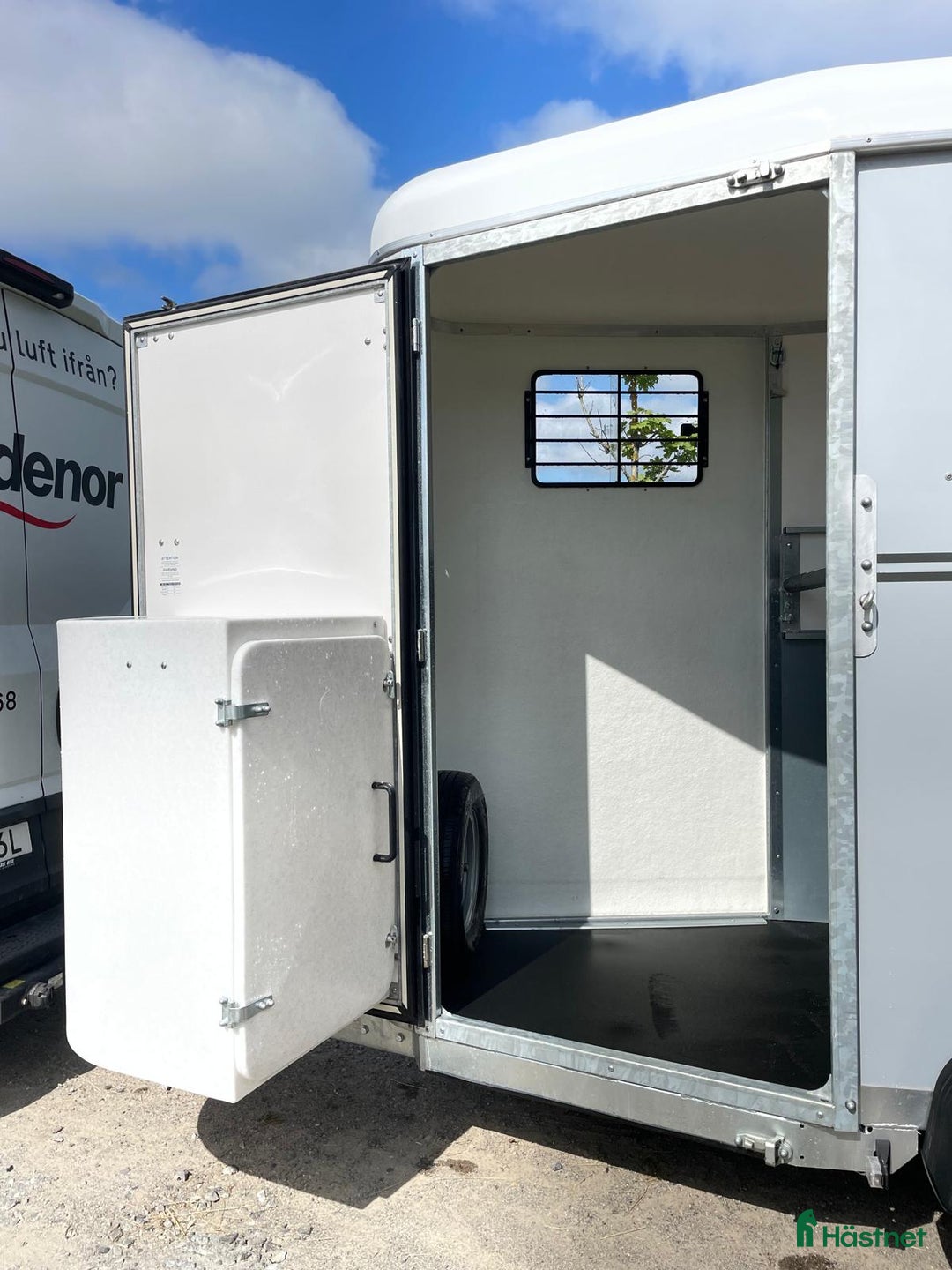 Hästtransporter  fordon & transport till salu: Fautras JMS demovagn 20% rabatt i Sorunda - Bild 10