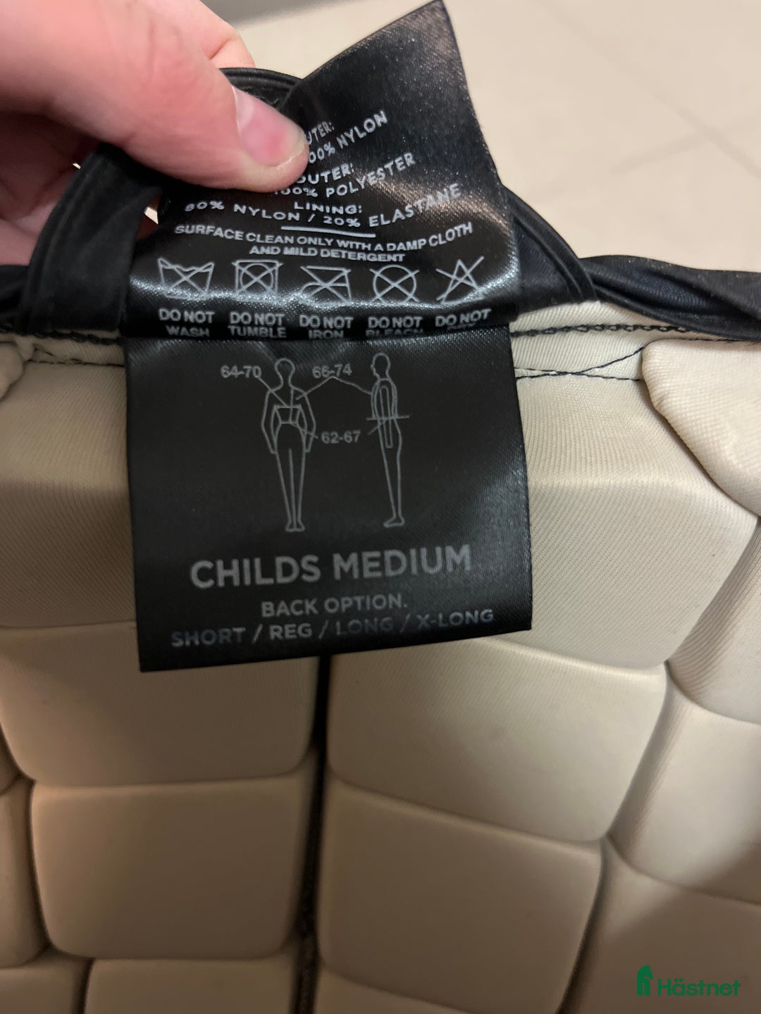 Säkerhetsvästar ryttarutrustning till salu: Säkerhetsväst i Södra Sunderbyn - Annons 3