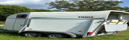 Hästtransporter  fordon & transport till salu: Thule Royal  - Annons 1