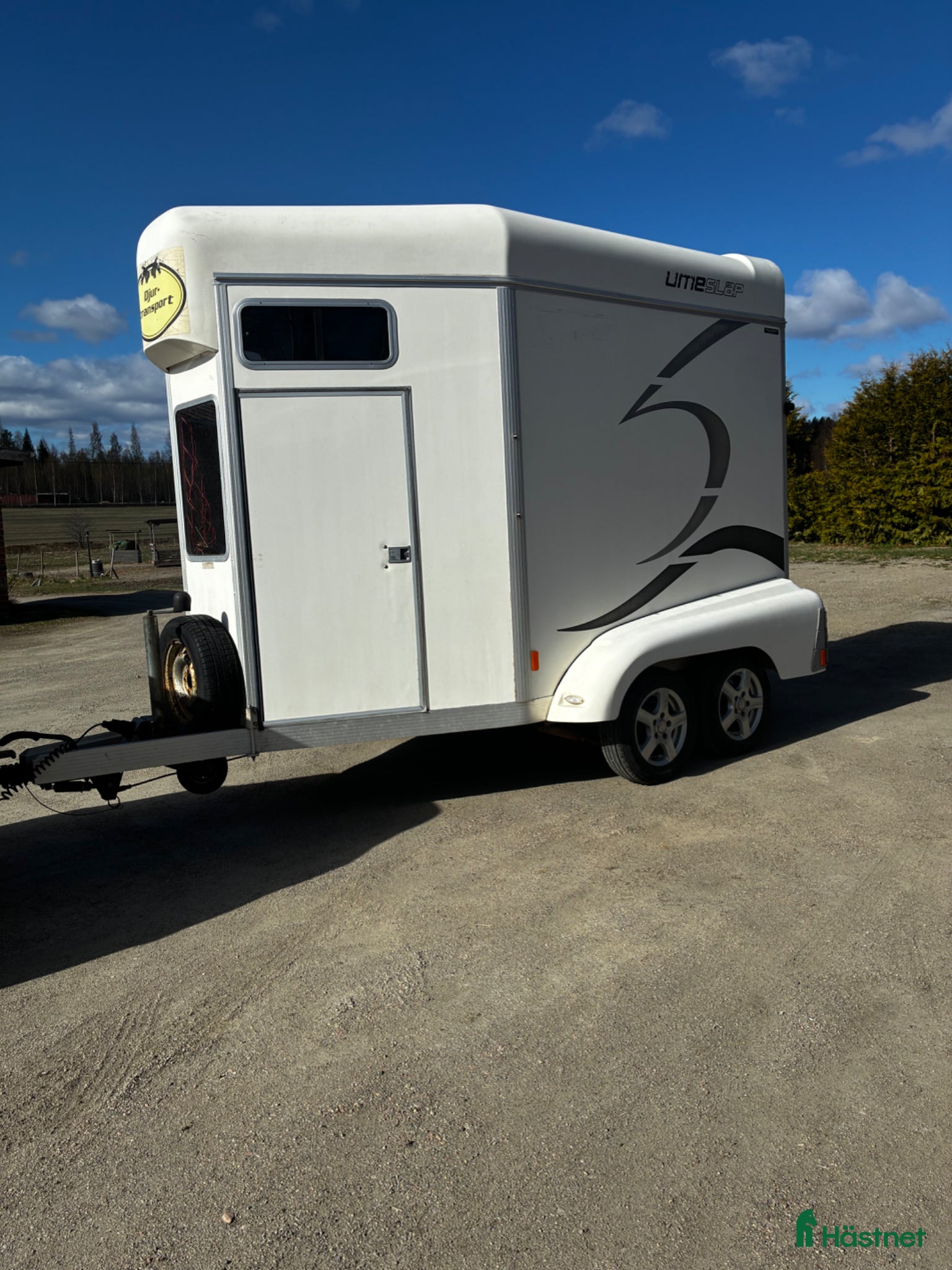 Hästtransporter  fordon & transport till salu: Umesläp BA35 Nybesiktigad  - Annons 1