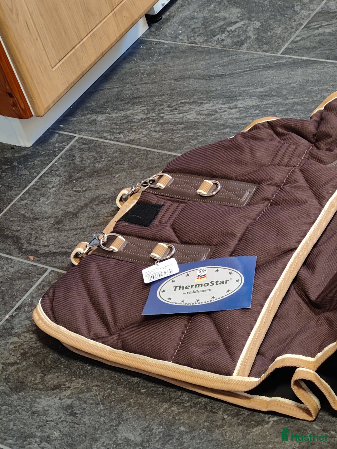 Täcken hästutrustning till salu: Nytt Lyxigt stalltäcke storlek 145 cm i Ängelholm - Annons 2